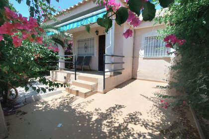 House for sale in Zenia, La, Alicante. 