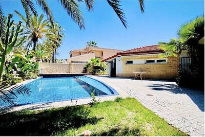 House for sale in Zenia, La, Alicante. 