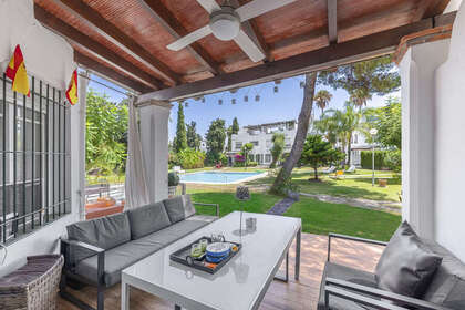 Maison de ville vendre en Nueva andalucia, Málaga. 