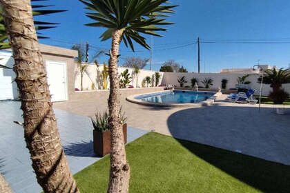 Maison de ville vendre en Torrevieja, Alicante. 