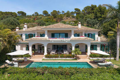 Maison de ville vendre en Puerto Banús, Marbella, Málaga. 