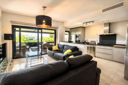 Apartment for sale in Benahavís, Málaga. 