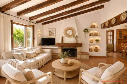 Cluster house for sale in Dénia, Alicante. 