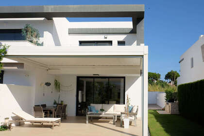 Дом Продажа в Puerto Banús, Marbella, Málaga. 