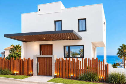 Таунхаус Продажа в Benalmádena, Málaga. 