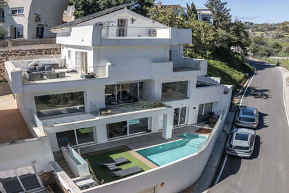 Таунхаус Продажа в Benalmádena, Málaga. 