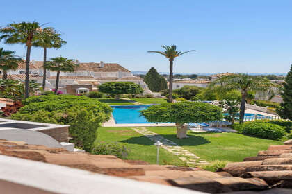 Дом Продажа в Estepona, Málaga. 
