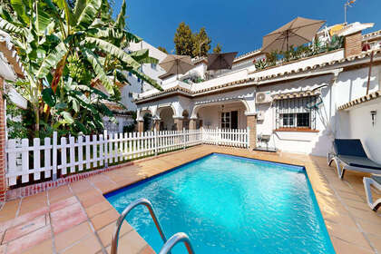 Дом Продажа в Puerto Banús, Marbella, Málaga. 