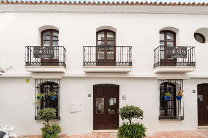 Дом Продажа в Estepona, Málaga. 