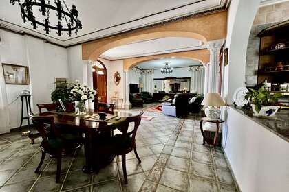 Chalet for sale in San Marcos, Almendralejo, Badajoz. 