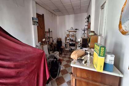 Commercial premise for sale in Almendralejo, Badajoz. 