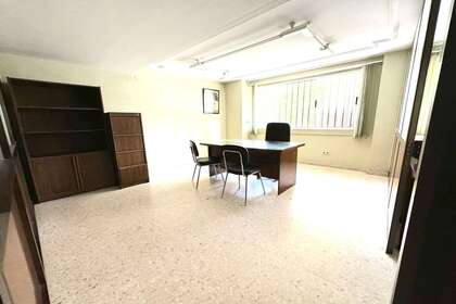 Commercial premise for sale in Almendralejo, Badajoz. 