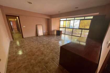 Flat for sale in Almendralejo, Badajoz. 