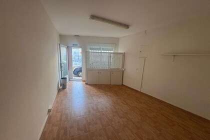 Commercial premise for sale in Almendralejo, Badajoz. 