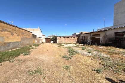 Urban plot for sale in Almendralejo, Badajoz. 