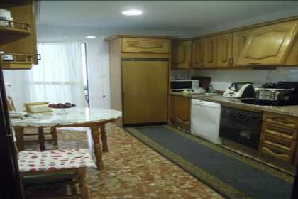 House for sale in Almendralejo, Badajoz. 