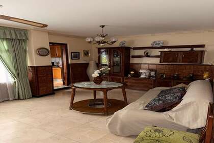 House for sale in Almendralejo, Badajoz. 