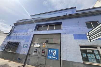 Warehouse for sale in Almendralejo, Badajoz. 