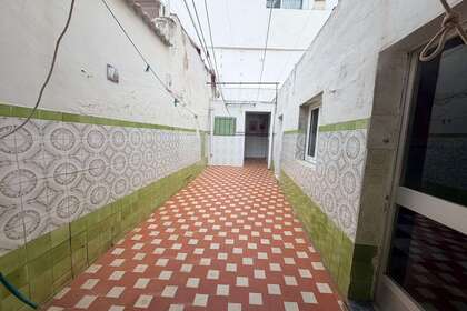 House for sale in Almendralejo, Badajoz. 