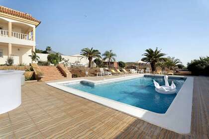 private swimming-pool