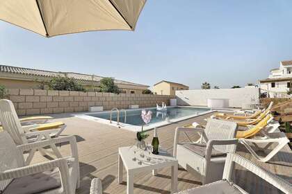private swimming-pool
