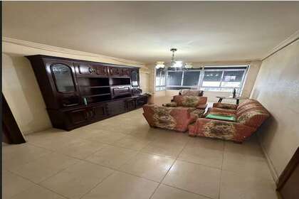 Flat for sale in Macarena, Sevilla. 