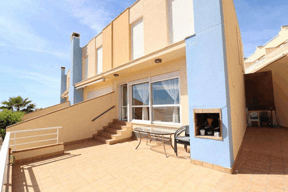 Cluster house for sale in Orihuela-Costa, Alicante. 
