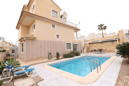 Chalet for sale in Orihuela-Costa, Alicante. 