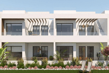 Bungalow for sale in Torrevieja, Alicante. 