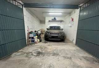 private garage