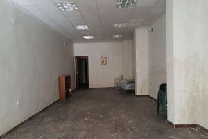 Commercial premise for sale in Centro, Bailén, Jaén. 