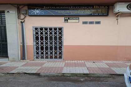 Commercial premise for sale in Bailén, Jaén. 