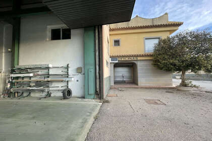 Handelspanden verkoop in Coín, Málaga. 