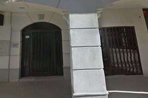 Commercial premise for sale in Centro, Bailén, Jaén. 