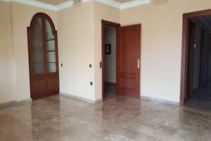 Penthouse for sale in Centro, Bailén, Jaén. 