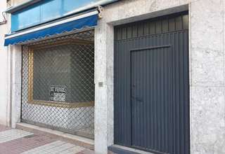 Commercial premise for sale in Palmeras, Bailén, Jaén. 
