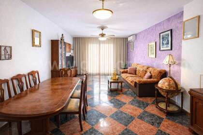 Flat for sale in Canalejas, Vélez-Málaga. 