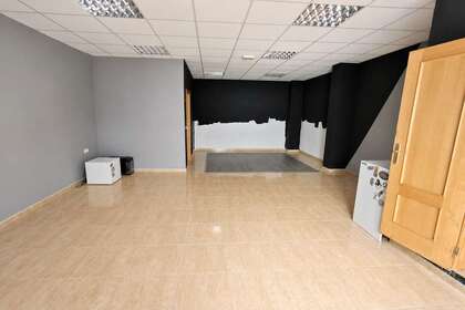 Commercial premise in Canalejas, Vélez-Málaga. 