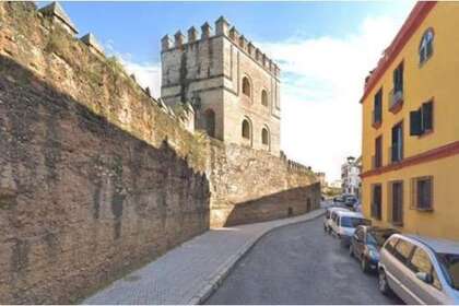 Flat for sale in San Julián, Casco Antiguo, Sevilla. 
