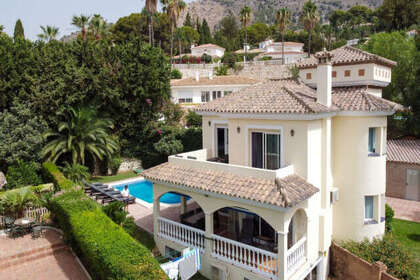 Casa venta en Benalmádena, Málaga. 