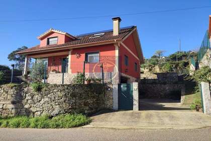 Casa venta en Gulans, Pontevedra. 
