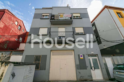Haus zu verkaufen in Vigo, Pontevedra. 