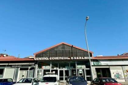 商业物业 出售 进入 Vitoria-Gasteiz, Álava (Araba). 