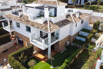 Cluster house for sale in Benalmádena, Málaga. 