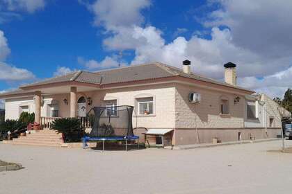 Huse til salg i Yecla, Murcia. 