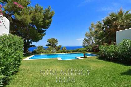 House for sale in San José / Sant Josep de Sa Talaia, Baleares (Illes Balears), Ibiza. 