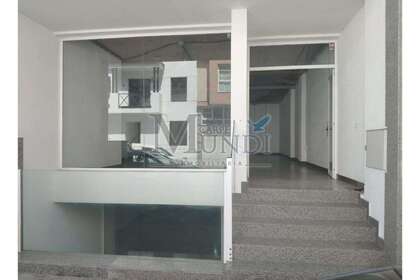 Commercial premise for sale in Corralejo, La Oliva, Las Palmas, Fuerteventura. 