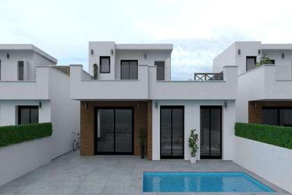 House for sale in San Pedro del Pinatar, Murcia. 