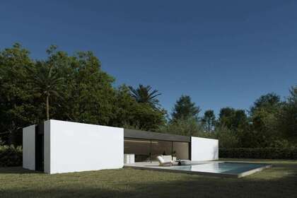House for sale in Alfaz del pi / Alfàs del Pi, Alicante. 