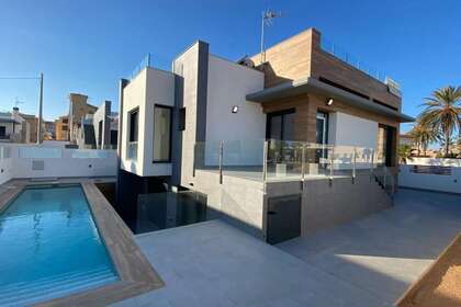 Casa venta en Torrevieja, Alicante. 